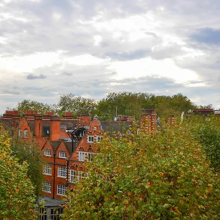 Collingham Serviced Apartments-3
